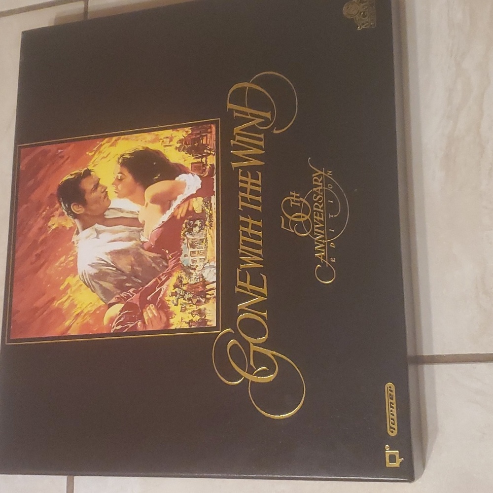 Gone With The Wind 50th Anniversay VHS Movie Box Set